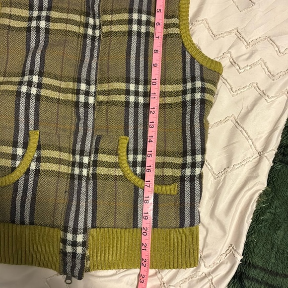 Mossimo Vest - Picture 11 of 13